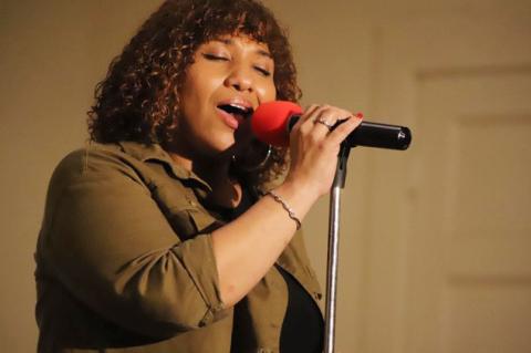 Mitessa Jones won Thursday’s Showtime in Sanford over nine other contestants that included singers, guitarists, a keyboard player, rappers, two comedians and choreographed dancing.