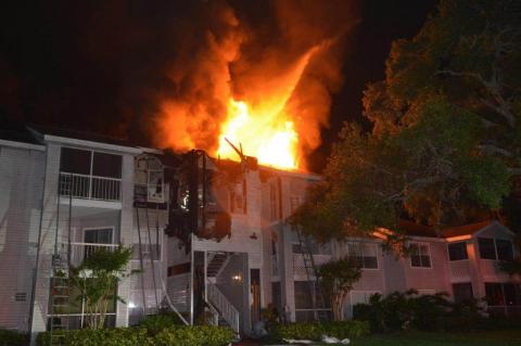 A fire overtook several apartments in Lake Mary on Monday morning, leaving all residents of the building without housing.