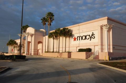 Macy’s department store will close at the Seminole Towne Center in Sanford.