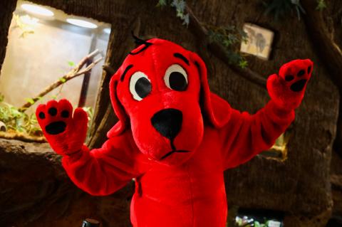 Clifford greeting guests at the New Worlds Reading Initiative event at the Central Florida Zoo on March 29.